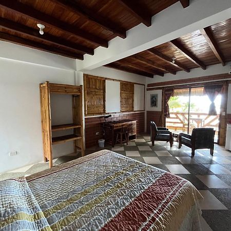 Victor Hugo Hotel Puerto Lopez Luaran gambar