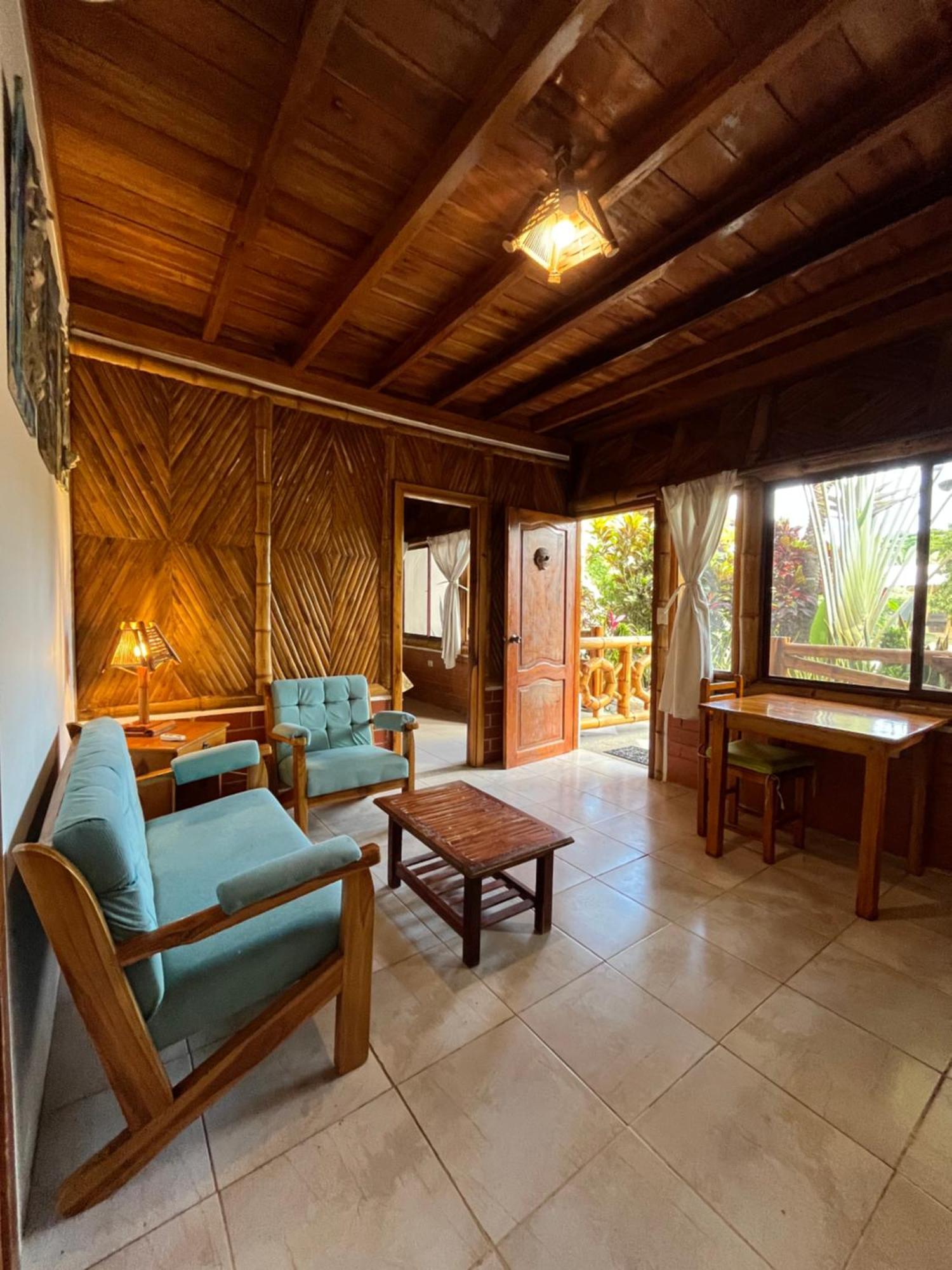 Victor Hugo Hotel Puerto Lopez Luaran gambar