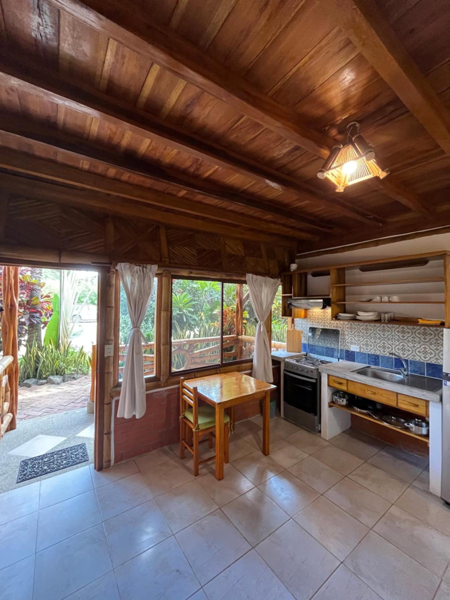 Victor Hugo Hotel Puerto Lopez Luaran gambar