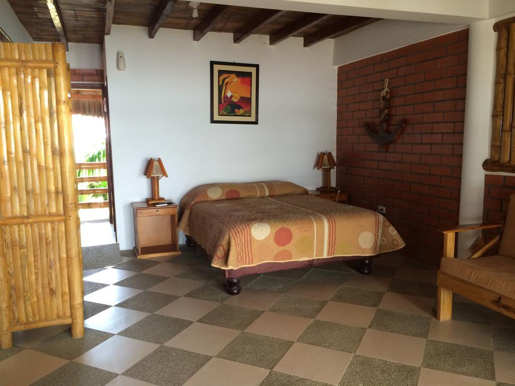 Victor Hugo Hotel Puerto Lopez Luaran gambar